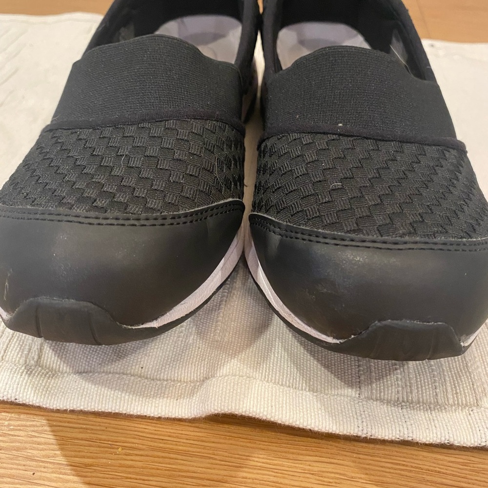 Easy Spirit Twist Slip On Sneakers - Picture 9 of 9